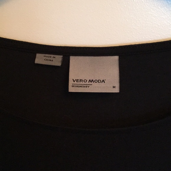 Vera Moda Dress - Picture 2 of 4